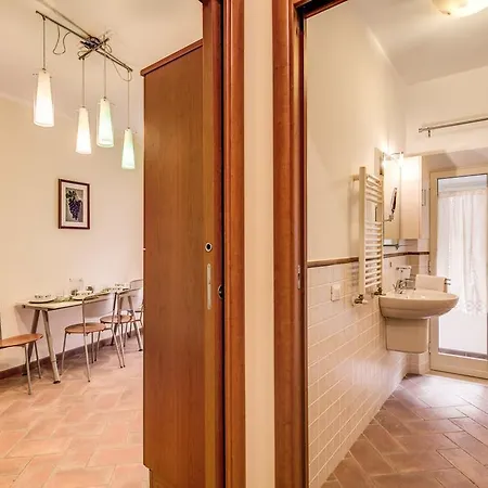 Via Del Monte Della Farina Appartamento