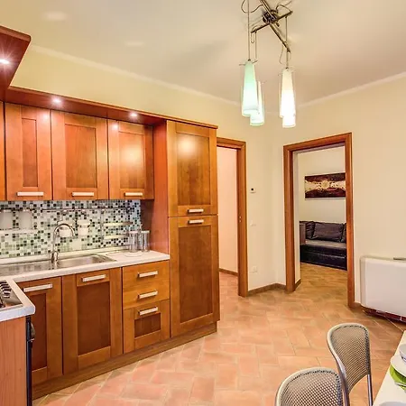 Via Del Monte Della Farina Roma