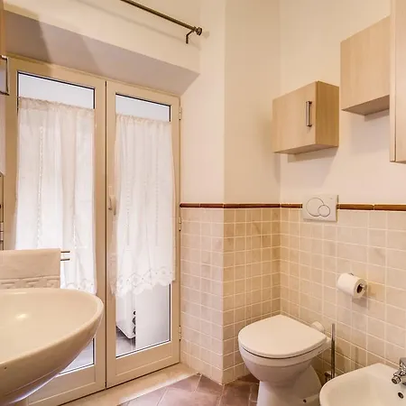 Appartamenti - Via Del Monte Della Farina Apartment