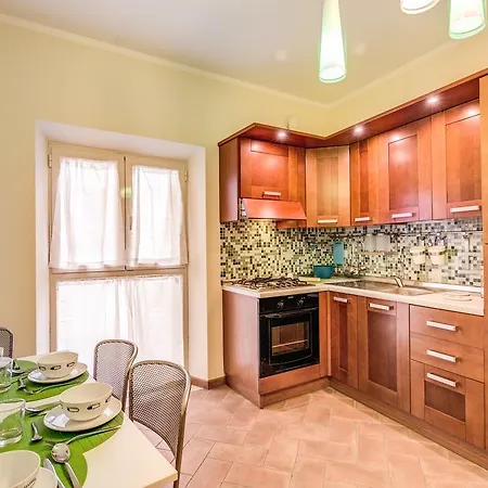 Appartamento Via Del Monte Della Farina *