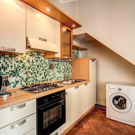 Via Del Monte Della Farina Roma