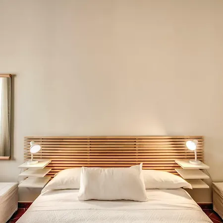 Appartamento Via Del Monte Della Farina Roma