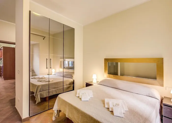 Appartement - Via Del Monte Della Farina Rome