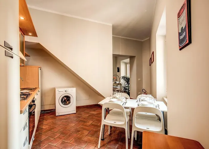 - Via Del Monte Della Farina Rome