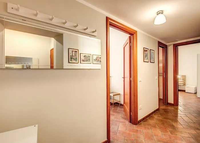 - Via Del Monte Della Farina Rome