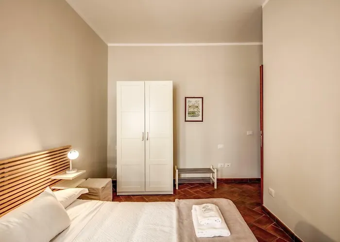 - Via Del Monte Della Farina Appartement